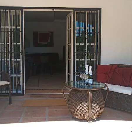 Pensionat Zen Gardens Retreat Mijas